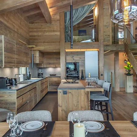 Chalé Moderne Avec Piscine Interieure Et Hammam - Fr-1-569-76 Megève