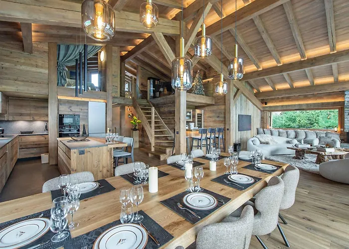 Moderne Avec Piscine Interieure Et Hammam - Fr-1-569-76 *