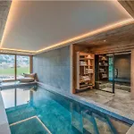 Moderne Avec Piscine Interieure Et Hammam - Fr-1-569-76 בקתה