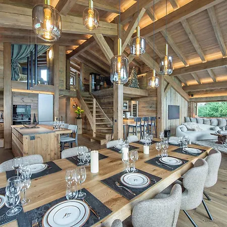 Moderne Avec Piscine Interieure Et Hammam - Fr-1-569-76 Megeve