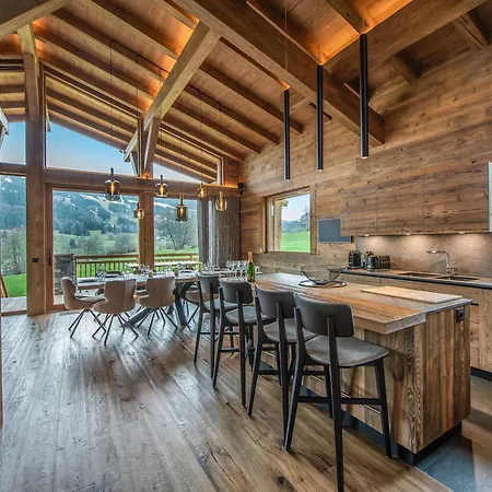 Chalet Moderne Avec Piscine Interieure Et Hammam - Fr-1-569-76 Megeve